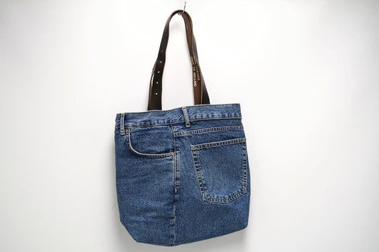 Upcycled Denim Tote Bag – Handgemaakt van Oude Spijkerbroek