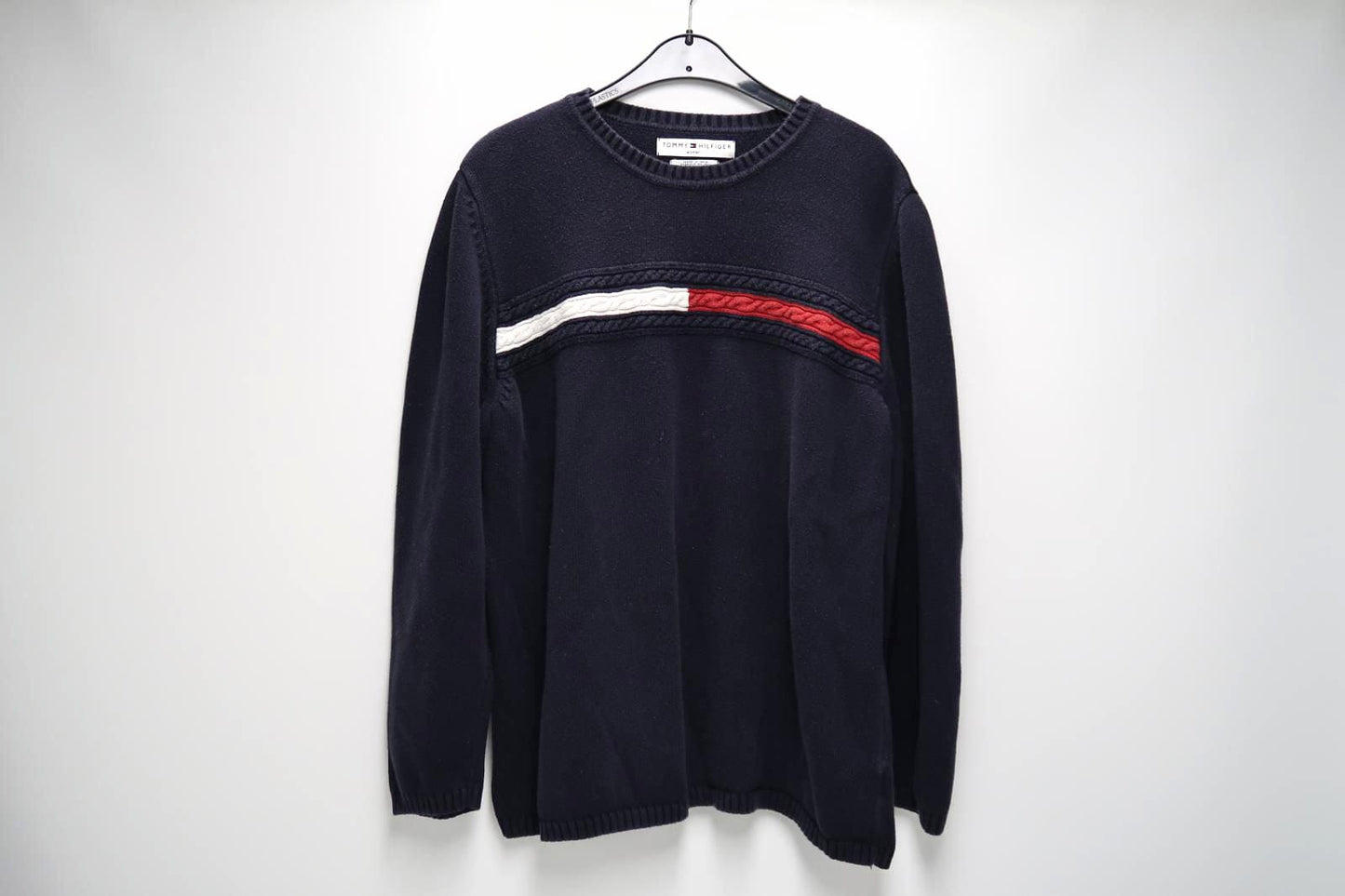 Donkerblauwe Dikke Tommy Hilfiger Trui met Logo op de Borst – Dames